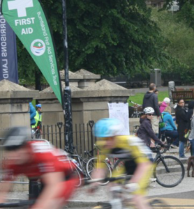Crit under the Castle Stirling Crit under the Castle Stirling